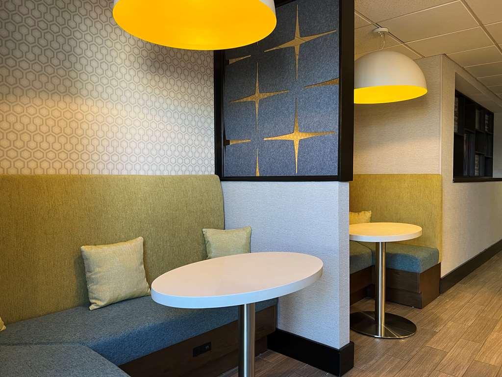 Hampton Inn Cumming Dalaman gambar