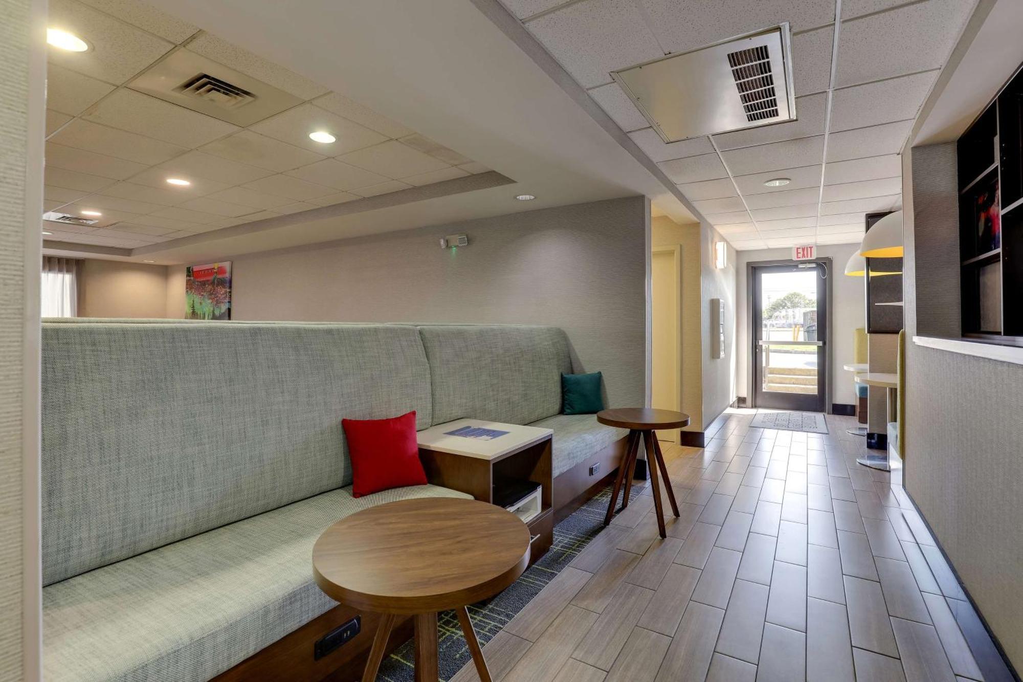 Hampton Inn Cumming Luaran gambar