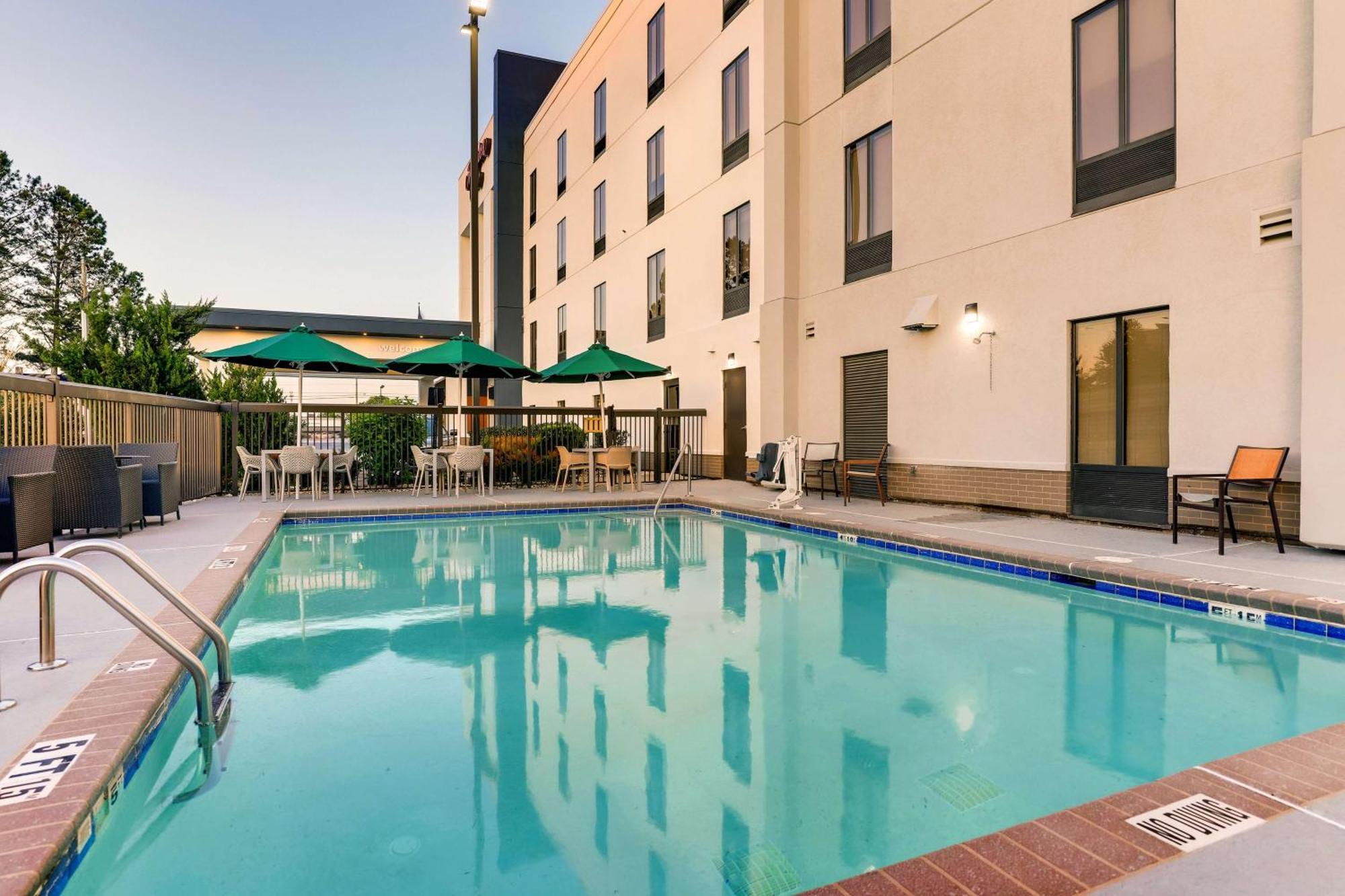 Hampton Inn Cumming Luaran gambar